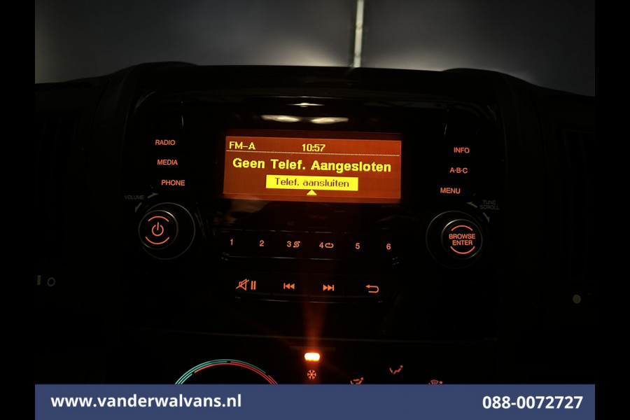 Citroën Jumper 2.2 BlueHDi 141pk Bakwagen Laadklep Euro6 Airco | 955kg laadvermogen | Cruisecontrol Bijrijdersbank.