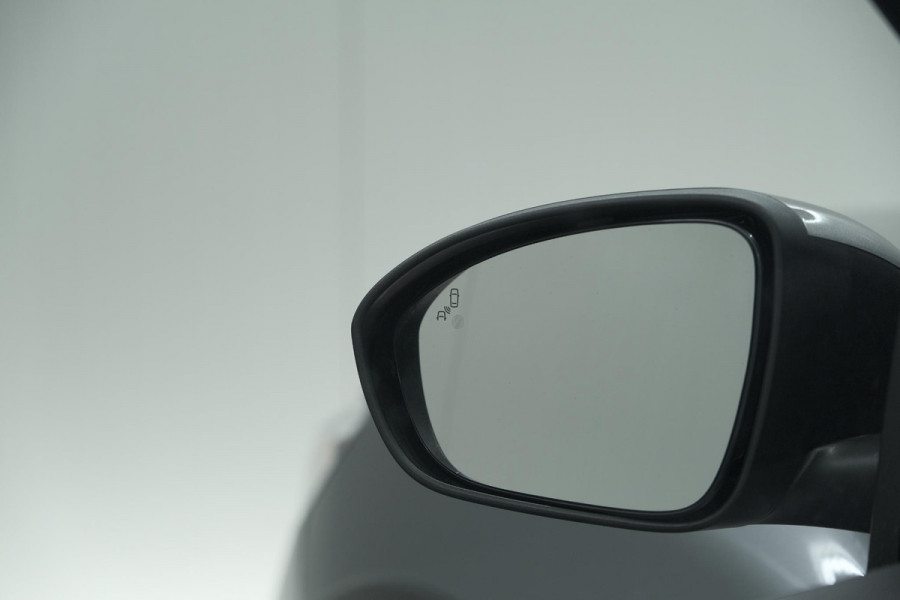 Dacia Jogger TCe 100 ECO-G Expression | 7 Zitplaatsen | Camera | Dodehoekdetectie | Navigatie