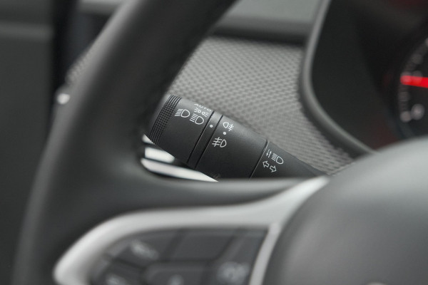 Dacia Jogger TCe 100 ECO-G Expression | 7 Zitplaatsen | Camera | Dodehoekdetectie | Navigatie