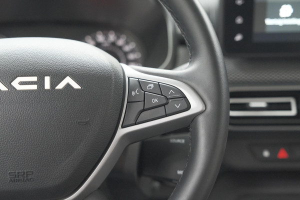 Dacia Jogger TCe 100 ECO-G Expression | 7 Zitplaatsen | Camera | Dodehoekdetectie | Navigatie
