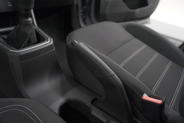 Dacia Jogger TCe 100 ECO-G Expression | 7 Zitplaatsen | Camera | Dodehoekdetectie | Navigatie