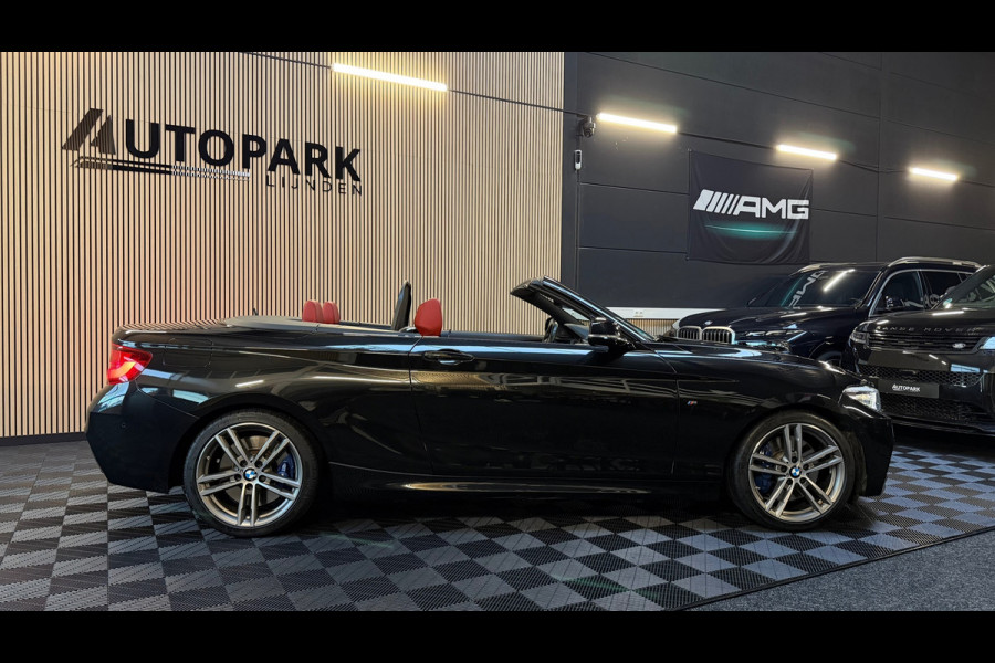 BMW 2 Serie Cabrio M240i High Executive|HARMAN KARDON|MEMORYSEATS|KEYLESS|CARPLAY|SFEERVERLICHT|SHADOWLINE|340PK|DEALERONDERHOUDEN