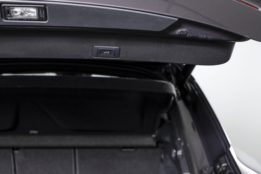 CUPRA Terramar 1.5 TSI e-Hybrid 272 PK VZ Performance | S/K-Panodak | Sennheiser Audio | Adapt. Cruise | Memory Stoel | Stoel-+Stuurverw. | PDC | 360 Camera | NAV + App. Connect | ECC | Elek. Klep | LM 19" | Dark Void lak | 5209