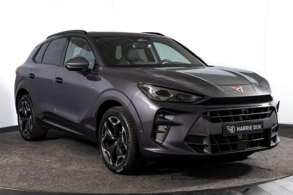 CUPRA Terramar 1.5 TSI e-Hybrid 272 PK VZ Performance | S/K-Panodak | Sennheiser Audio | Adapt. Cruise | Memory Stoel | Stoel-+Stuurverw. | PDC | 360 Camera | NAV + App. Connect | ECC | Elek. Klep | LM 19" | Dark Void lak | 5209