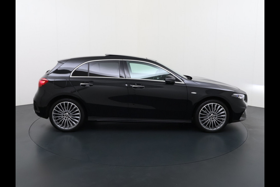 Mercedes-Benz A-Klasse 250 e AMG line | Pano HUD Memory Sound 360 Camera