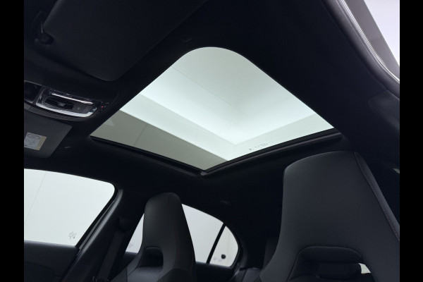 Mercedes-Benz A-Klasse 250 e AMG line | Pano HUD Memory Sound 360 Camera