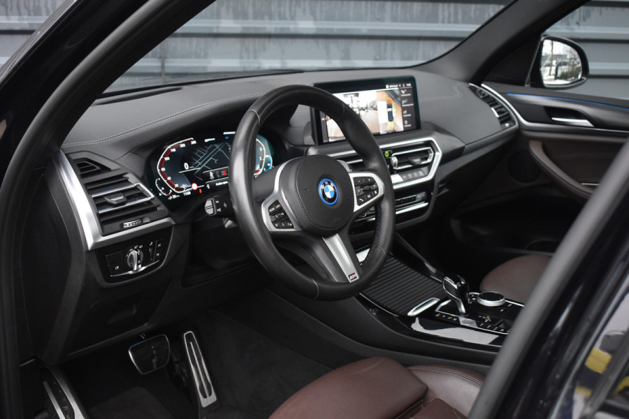 BMW X3 xDrive30e High Executive M Sport | Pano | Trekhaak | 360 Camera  | Head-Up | Adaptive LED | Sfeerverlichting |