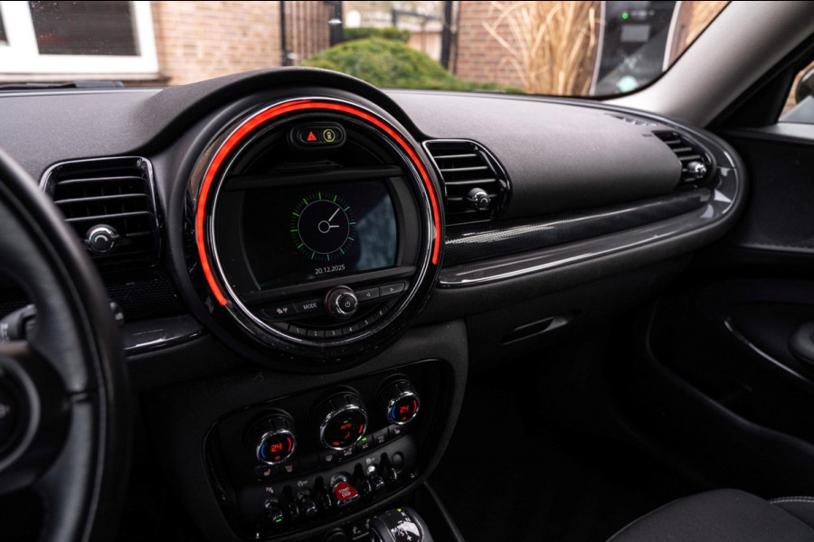 MINI Clubman 2.0 Cooper S 192 PK Aut. Moonwalk Grey Full LED Stoelverwarming 17''