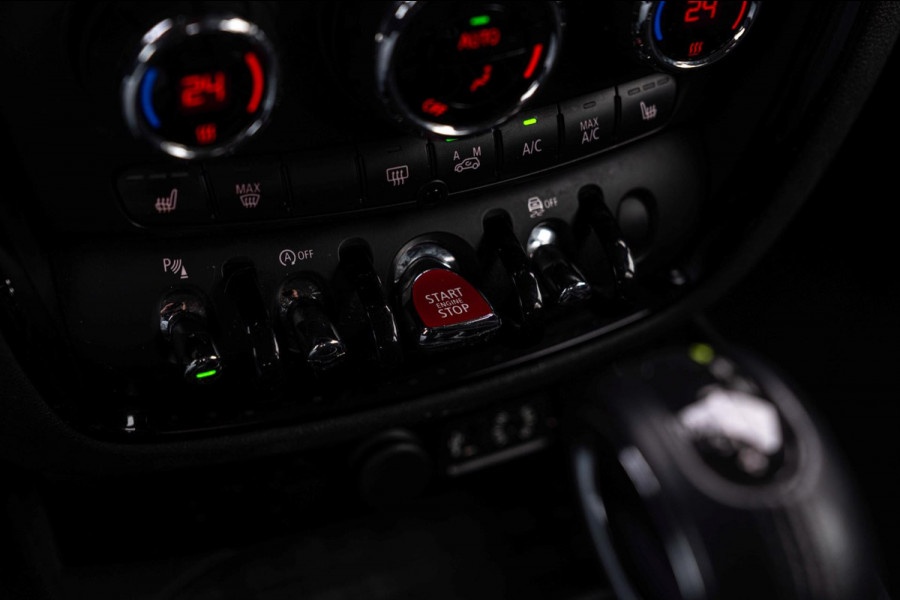 MINI Clubman 2.0 Cooper S 192 PK Aut. Moonwalk Grey Full LED Stoelverwarming 17''