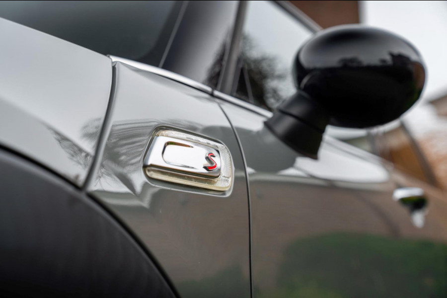 MINI Clubman 2.0 Cooper S 192 PK Aut. Moonwalk Grey Full LED Stoelverwarming 17''