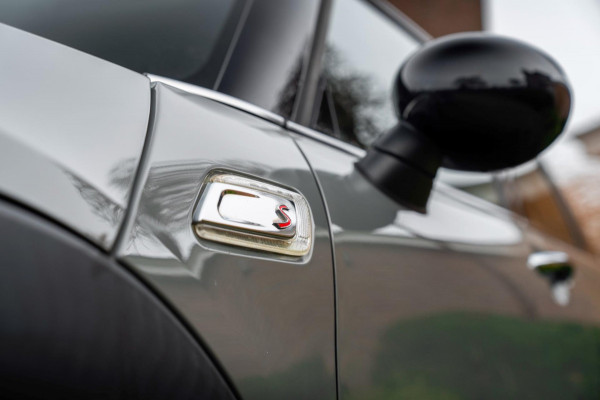 MINI Clubman 2.0 Cooper S 192 PK Aut. Moonwalk Grey Full LED Stoelverwarming 17''