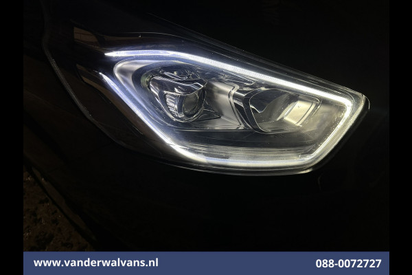 Ford Transit Custom 2.0 TDCI 131pk L2H1 Euro6 Airco | Navigatie | Apple Carplay | LED | Cruisecontrol | 2800kg Trekhaak Android Auto, Parkeersensoren, Bijrijdersbank