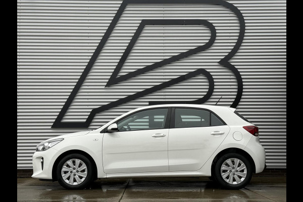 Kia Rio 1.0 TGDI ComfortPlusLine Navigator 2e Eigenaar,Navi,Camera,Airco,Cruise,PDC,Android/Apple Auto,Dealer Onderhouden,N.A.P,APK tot 05-2026