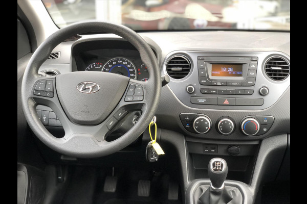 Hyundai i10 1.0i Comfort | Trekhaak, Airconditioning, Parkeersensoren, Cruise control, Stuurbediening