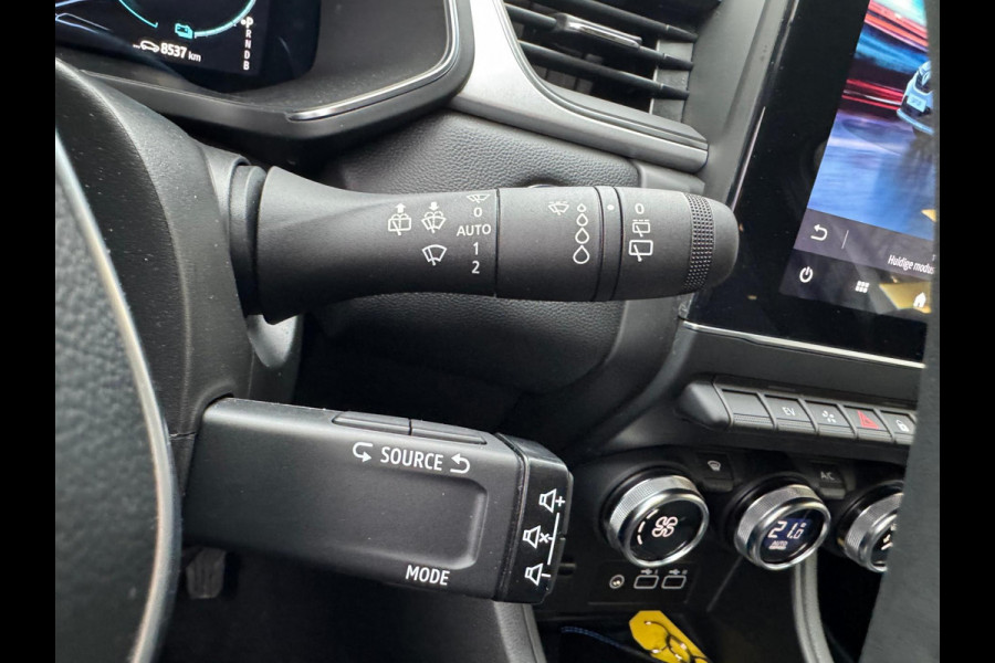 Renault Captur 1.6 E-Tech Full Hybrid 145 techno Groot navi / Virtual cockpit / Camera / P-sensoren V&A