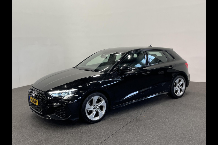 Audi A3 Sportback 30 TFSI S edition Navigatie Apple Carplay / Android Auto Adaptive Cruise Control Parkeersensoren Full Led Virtual Cockpit Climate Control