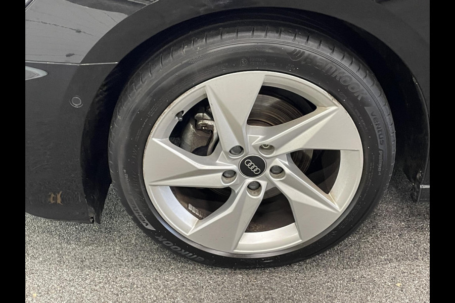 Audi A3 Sportback 30 TFSI S edition Navigatie Apple Carplay / Android Auto Adaptive Cruise Control Parkeersensoren Full Led Virtual Cockpit Climate Control
