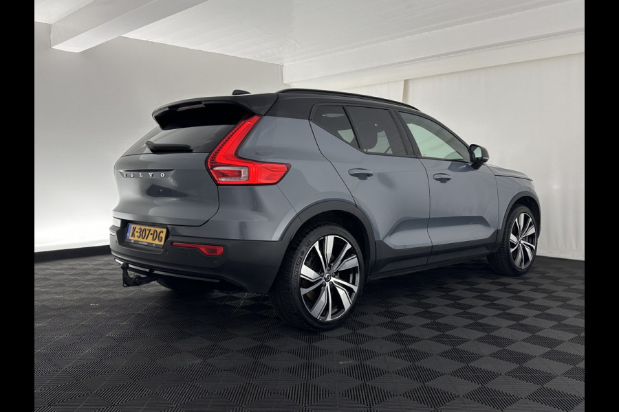 Volvo XC40 Recharge P8 AWD R-Design [ 3-Fase ] {SOH-90%} (INCL.BTW) Aut. *PANO | LEATHER-ALCANTARA | ADAPTIVE-CRUISE | DIGI-COCKPIT | FULL-LED | HARMAN/KARDON | TOP-VIEW | NAVI-FULLMAP | ECC | PDC | KEYLESS | HEATED-SPORTSEATS | TOWBAR | 20''ALU*