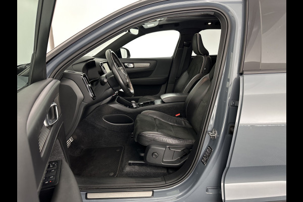 Volvo XC40 Recharge P8 AWD R-Design [ 3-Fase ] {SOH-90%} (INCL.BTW) Aut. *PANO | LEATHER-ALCANTARA | ADAPTIVE-CRUISE | DIGI-COCKPIT | FULL-LED | HARMAN/KARDON | TOP-VIEW | NAVI-FULLMAP | ECC | PDC | KEYLESS | HEATED-SPORTSEATS | TOWBAR | 20''ALU*