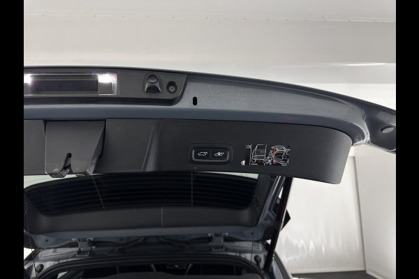 Volvo XC40 Recharge P8 AWD R-Design [ 3-Fase ] {SOH-90%} (INCL.BTW) Aut. *PANO | LEATHER-ALCANTARA | ADAPTIVE-CRUISE | DIGI-COCKPIT | FULL-LED | HARMAN/KARDON | TOP-VIEW | NAVI-FULLMAP | ECC | PDC | KEYLESS | HEATED-SPORTSEATS | TOWBAR | 20''ALU*