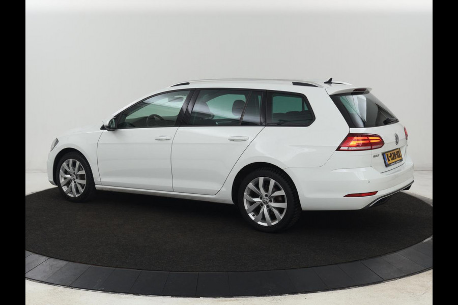 Volkswagen Golf 1.0 TSI Comfortline | Automaat | Stoelverwarming | Navigatie | Parkeerhulp | Adaptive cruise | Bluetooth | Climate control