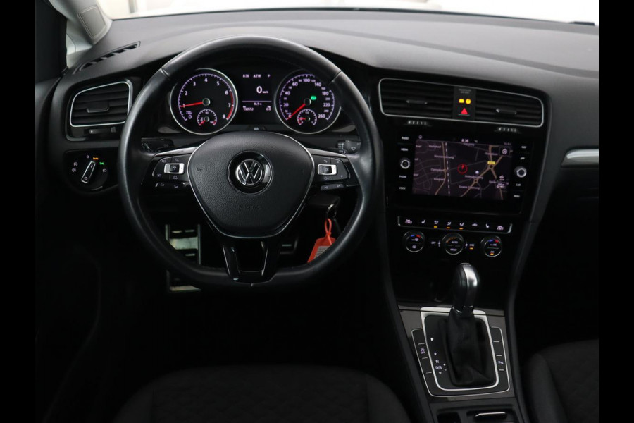 Volkswagen Golf 1.0 TSI Comfortline | Automaat | Stoelverwarming | Navigatie | Parkeerhulp | Adaptive cruise | Bluetooth | Climate control