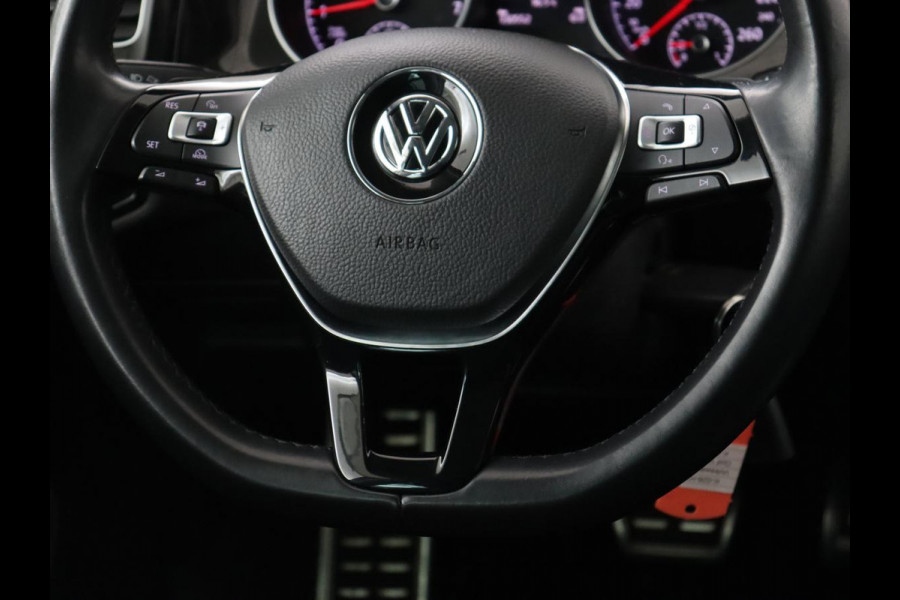 Volkswagen Golf 1.0 TSI Comfortline | Automaat | Stoelverwarming | Navigatie | Parkeerhulp | Adaptive cruise | Bluetooth | Climate control