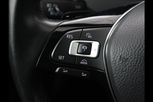Volkswagen Golf 1.0 TSI Comfortline | Automaat | Stoelverwarming | Navigatie | Parkeerhulp | Adaptive cruise | Bluetooth | Climate control