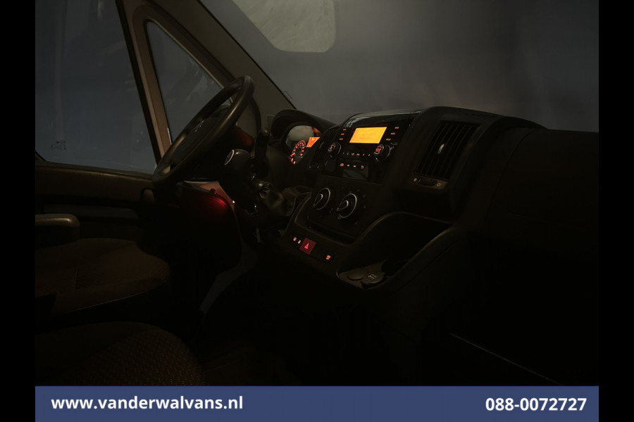 Citroën Jumper 2.2 BlueHDi 141pk Bakwagen Laadklep Euro6 Airco | 1115kg laadvermogen | Cruisecontrol Bijrijdersbank.