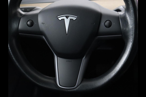 Tesla Model 3 Long Range AWD 75kWh | Panoramadak | Autopilot | Leder | Stoelverwarming | Full LED | Navigatie | Keyless | 18'' | Camera