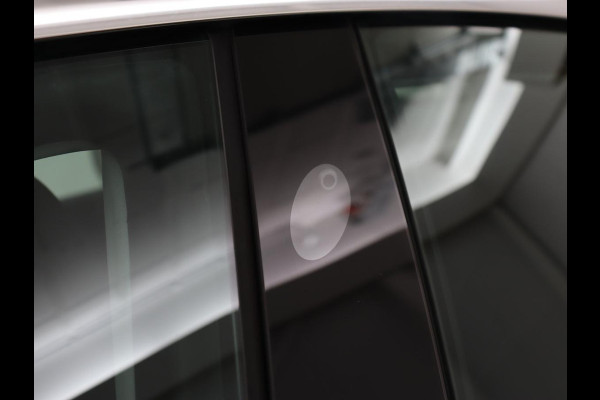 Tesla Model 3 Long Range AWD 75kWh | Panoramadak | Autopilot | Leder | Stoelverwarming | Full LED | Navigatie | Keyless | 18'' | Camera