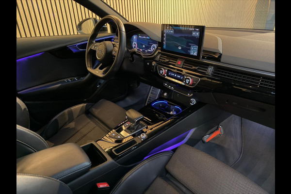 Audi A4 Limousine 35 TFSI S Line. Facelift - Carplay - Sfeer