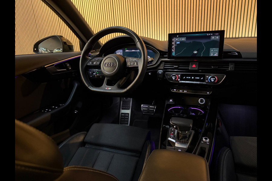 Audi A4 Limousine 35 TFSI S Line. Facelift - Carplay - Sfeer