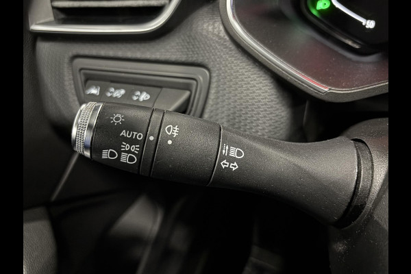 Renault Clio 1.0 TCe Intens Airco Navigatie Cruise control Multimedia