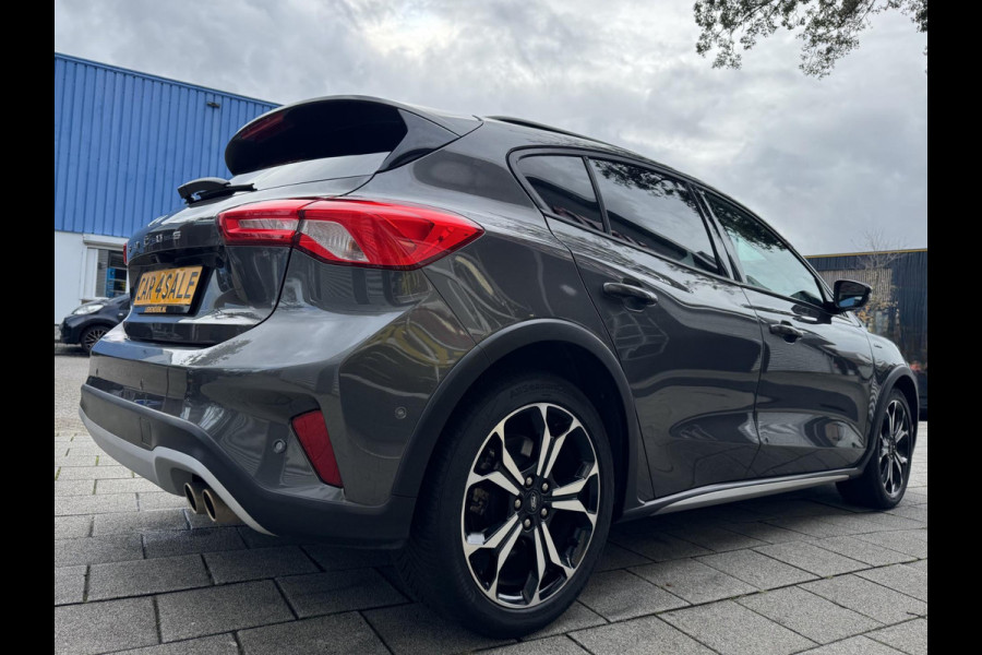 Ford Focus 1.0 EcoBoost Titanium X - Automaat I Navigatie I Airco I Sport pakket I LED I PDC I Dealer onderhouden