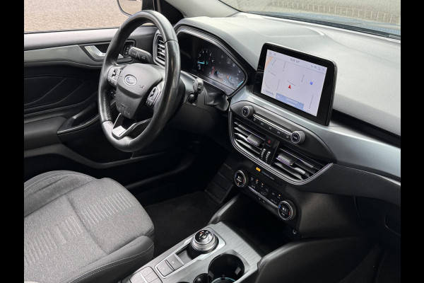 Ford Focus 1.0 EcoBoost Titanium X - Automaat I Navigatie I Airco I Sport pakket I LED I PDC I Dealer onderhouden