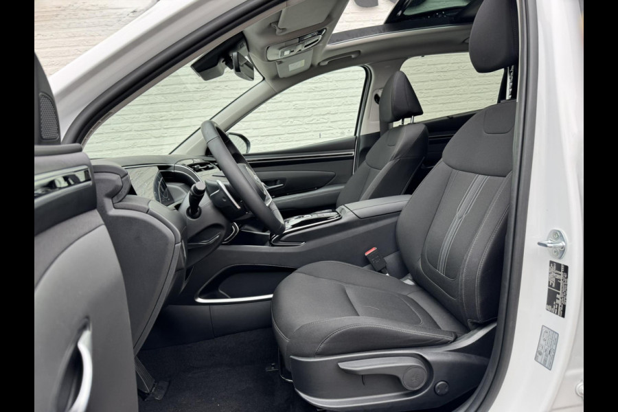 Hyundai Tucson 1.6 T-GDI HEV Comfort Adaptive cruise Climate Stoelverwarming V/A Apple / Android Keyless Navi