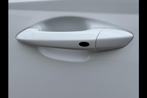 Hyundai Tucson 1.6 T-GDI HEV Comfort Adaptive cruise Climate Stoelverwarming V/A Apple / Android Keyless Navi