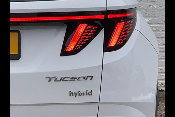 Hyundai Tucson 1.6 T-GDI HEV Comfort Adaptive cruise Climate Stoelverwarming V/A Apple / Android Keyless Navi