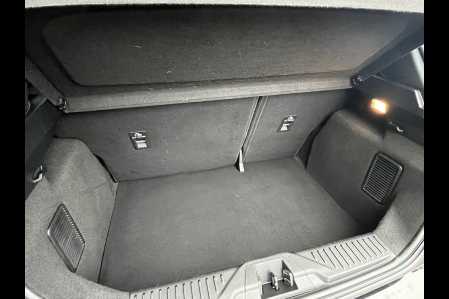 Ford Fiesta 1.0 EcoBoost Hybrid ST-Line 125pk/92kW 6-bak | Winter Pack |