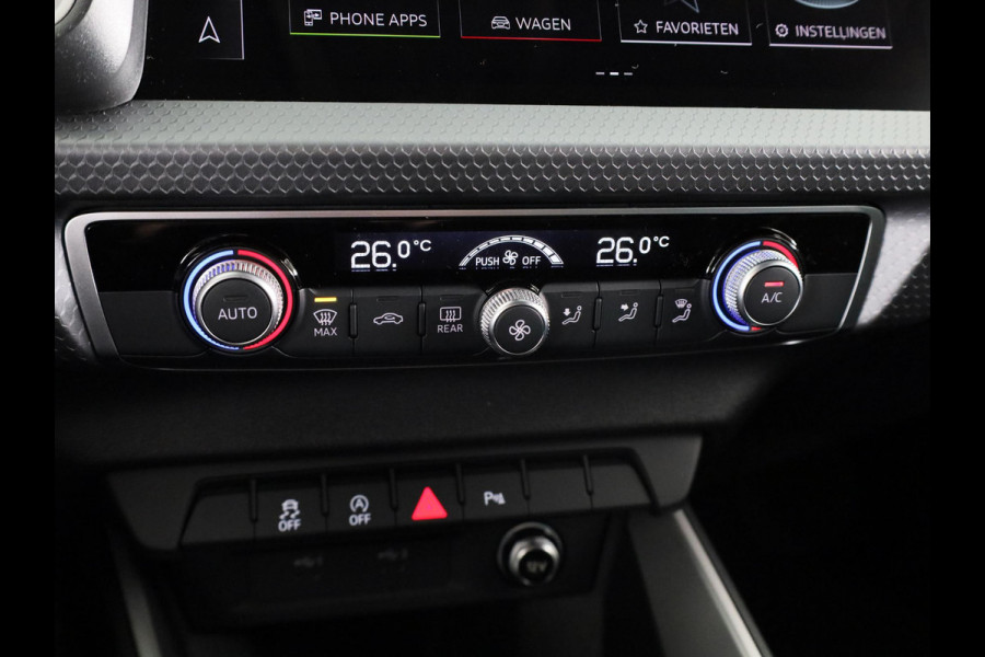 Audi A1 Sportback Advanced edition 25 TFSI 95 pk | Parkeerhulp plus | Automatische airco | Apple carplay | Dak in contrast kleur |