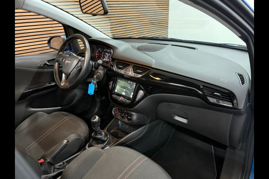 Opel Corsa 1.4 Online Edition 5 deurs | Airco | Schuif-/Kanteldak | Navigatie | Trekhaak | Cruise Control | Sportstoelen
