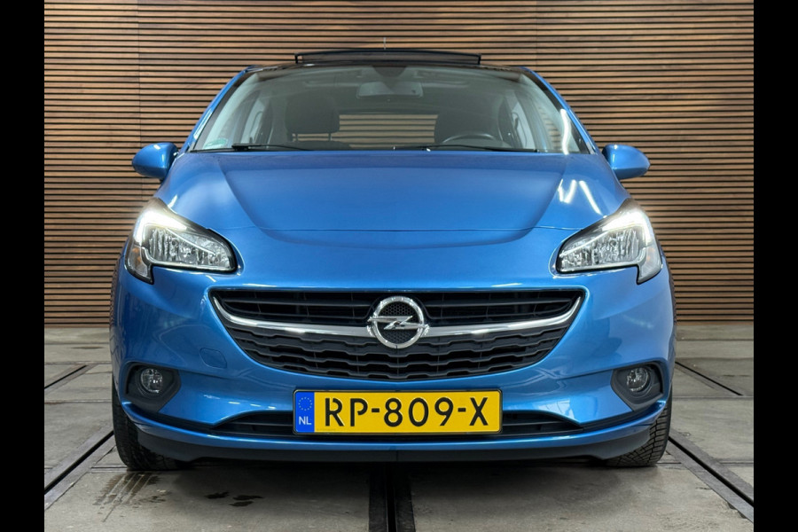 Opel Corsa 1.4 Online Edition 5 deurs | Airco | Schuif-/Kanteldak | Navigatie | Trekhaak | Cruise Control | Sportstoelen