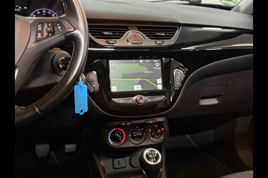 Opel Corsa 1.4 Online Edition 5 deurs | Airco | Schuif-/Kanteldak | Navigatie | Trekhaak | Cruise Control | Sportstoelen