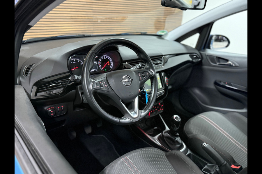 Opel Corsa 1.4 Online Edition 5 deurs | Airco | Schuif-/Kanteldak | Navigatie | Trekhaak | Cruise Control | Sportstoelen