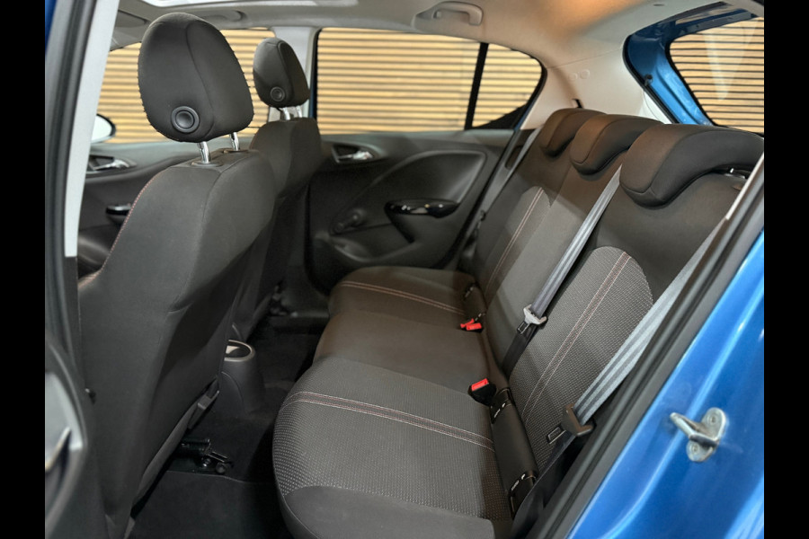 Opel Corsa 1.4 Online Edition 5 deurs | Airco | Schuif-/Kanteldak | Navigatie | Trekhaak | Cruise Control | Sportstoelen