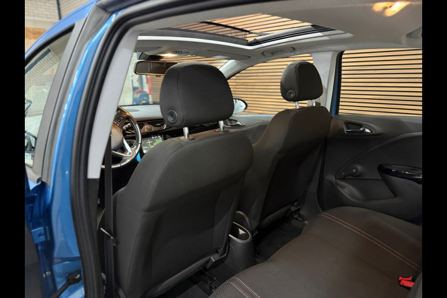 Opel Corsa 1.4 Online Edition 5 deurs | Airco | Schuif-/Kanteldak | Navigatie | Trekhaak | Cruise Control | Sportstoelen