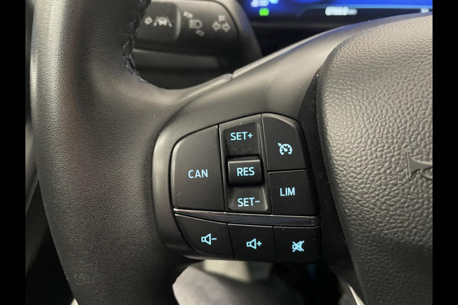 Ford FOCUS Wagon 1.0 EcoBoost Hybrid Titanium Rijklaar incl 12 mnd BOVAG garantie! Airco ECC Navi Carplay PDC VA+ Camera Full LED DAB+ Lichtmetalen velgen