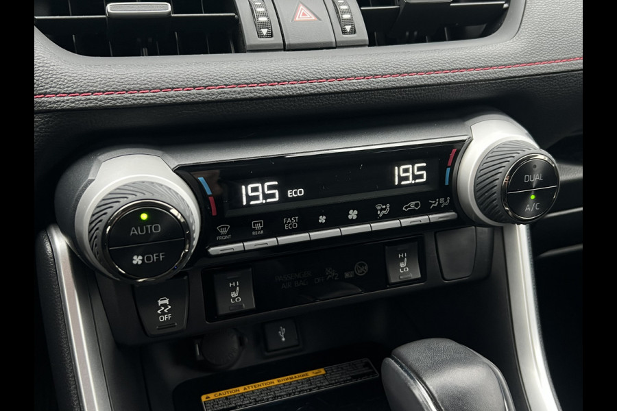 Toyota RAV4 2.5 Plug-in Hybrid AWD Bi-Tone | Navi | LED | Camera | CarPlay | ACC | HUD | 19 inch