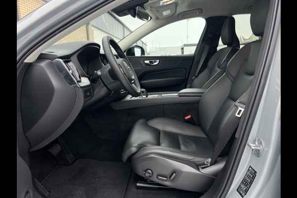 Volvo XC60 B4 Plus Dark | Trekhaak | Navi | Camera | Memory